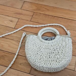 Elegant Cream Woven Handbag